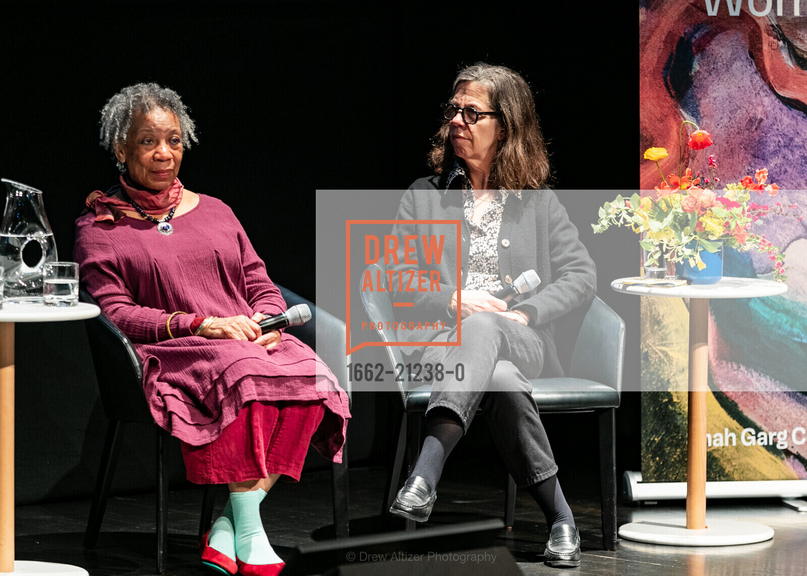 Suzanne Jackson, Katy Siegel, San Francisco Launch of "Making Their Mark: Art by Women in the Shah Garg Collection" 2023, San Francisco Museum of Modern Art. 151 3rd Street, Photo #1662-21238-0 Suzanne Jackson, Katy Siegel, Photo #1662-21238-0