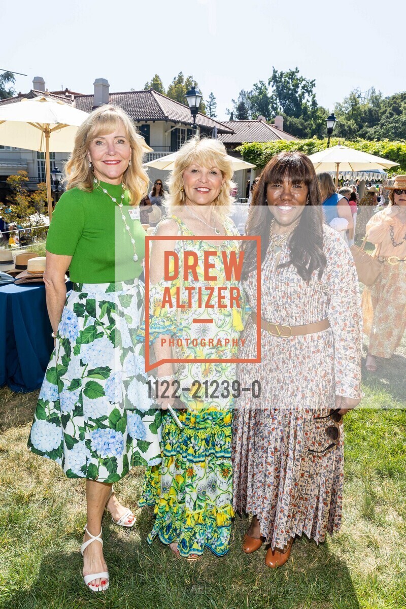 Debi Justice, Lorrie Cuthbert, Judy Goodson, A Day in the Garden with Friends Featuring a Conversation with Maria Shriver, Montalvo Arts Center @ 15400 Montalvo Rd, Saratoga, CA 95071 US. Montalvo Arts Center @ 15400 Montalvo Rd, Saratoga, CA 95071 US, June 1st, 2023, Photo #1122-21239-0 Debi Justice, Lorrie Cuthbert, Judy Goodson, Photo #1122-21239-0