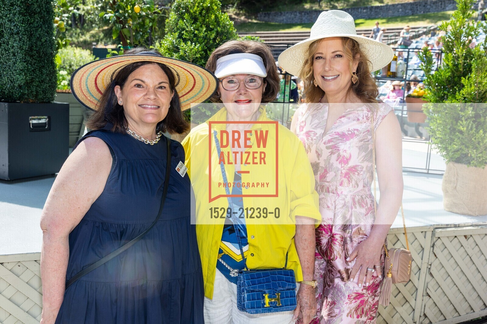 Michelle Barsanti with Barbara Campisi and Michelle Huber