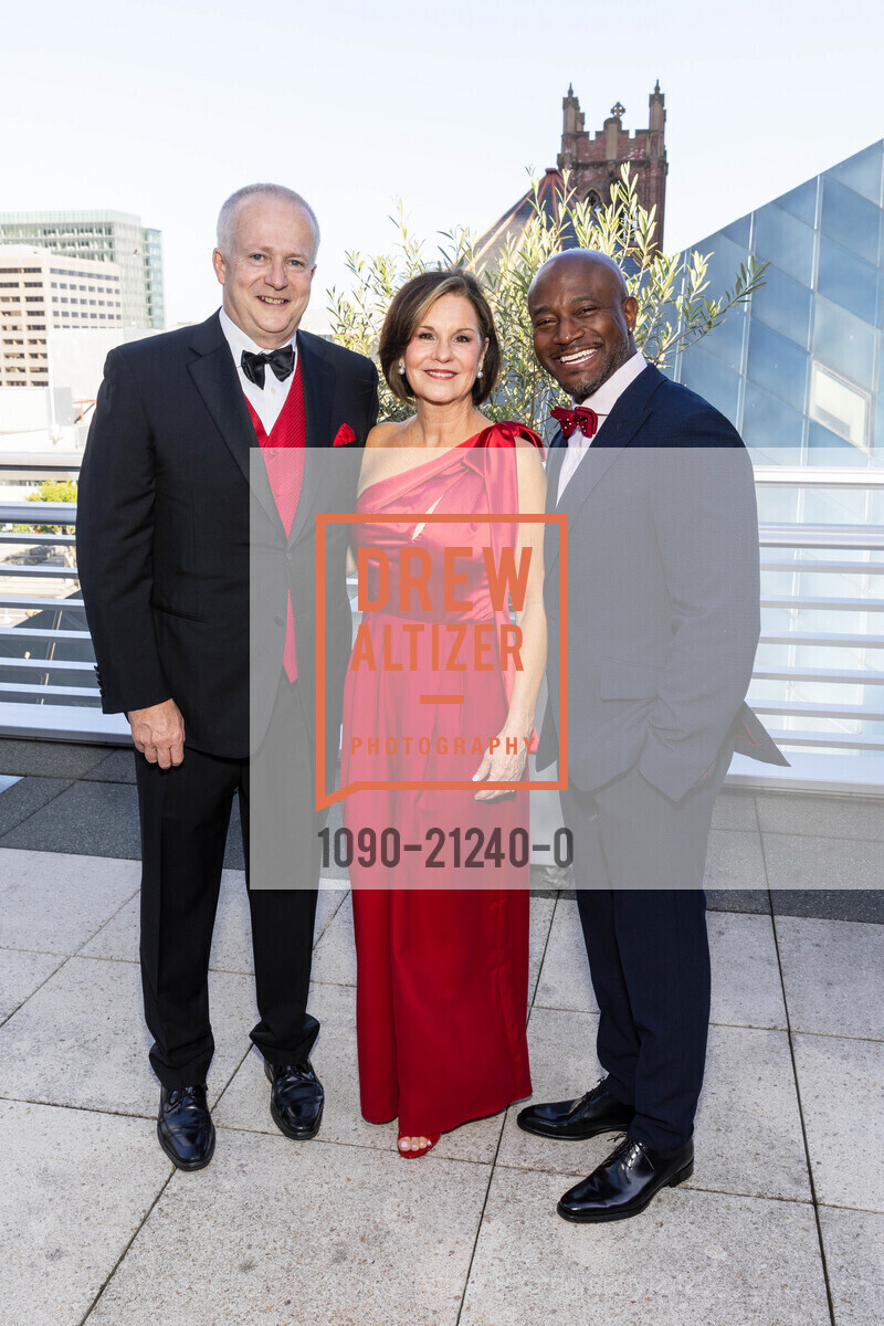 Robert Harrington, Rhonda Larsen, Taye Diggs, American Heart Association's Heart Ball, Four Seasons Hotel 757 Market Street San FranciscoCaliforniaUnited States. Four Seasons Hotel 757 Market Street San FranciscoCaliforniaUnited States, June 2nd, 2023, Photo #1090-21240-0 Robert Harrington, Rhonda Larsen, Taye Diggs, Photo #1090-21240-0