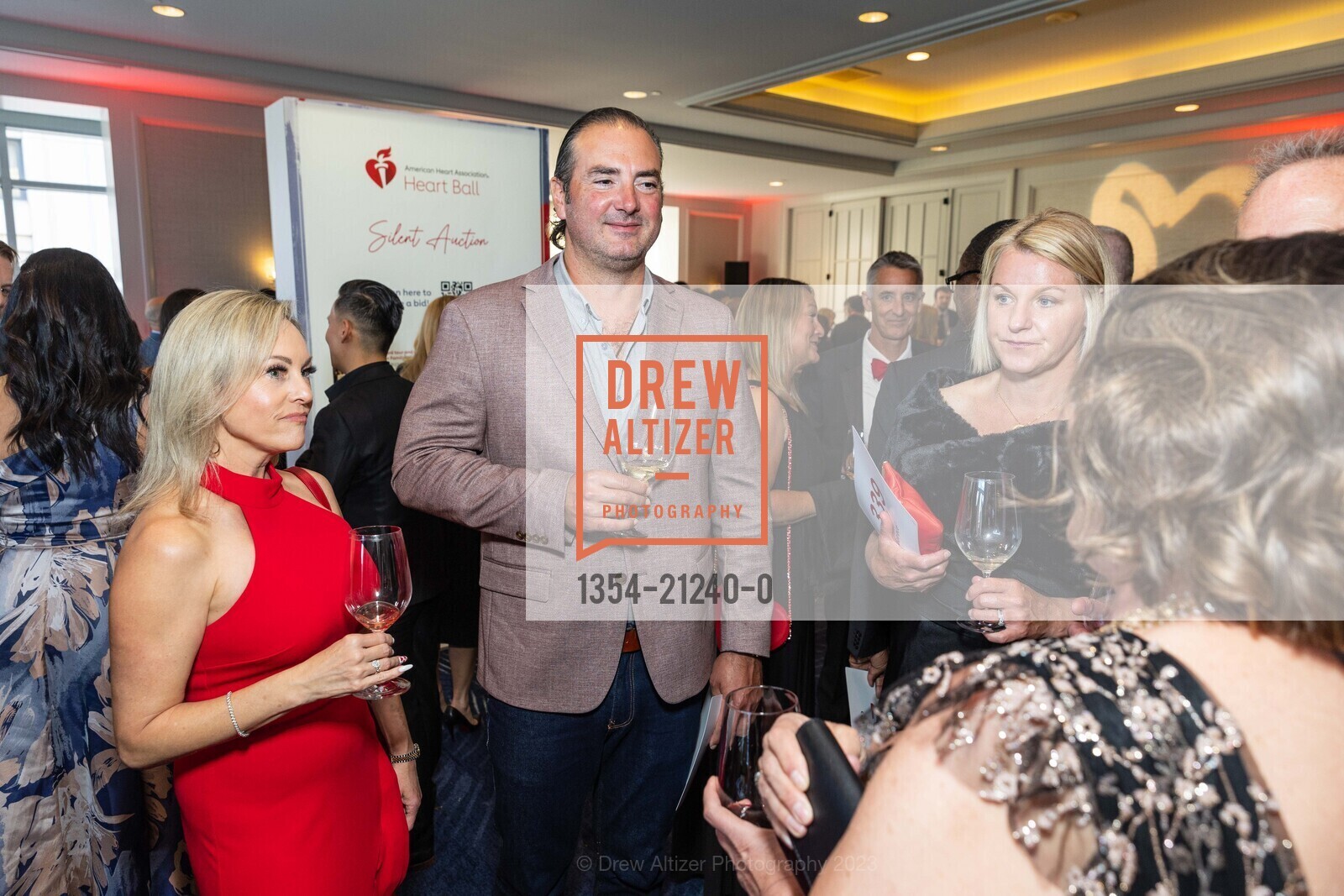 Ali Kumar, Dan Beadle, Fiona Wenger, American Heart Association's Heart Ball, Four Seasons Hotel 757 Market Street San FranciscoCaliforniaUnited States. Four Seasons Hotel 757 Market Street San FranciscoCaliforniaUnited States, June 2nd, 2023, Photo #1354-21240-0 Ali Kumar, Dan Beadle, Fiona Wenger, Photo #1354-21240-0