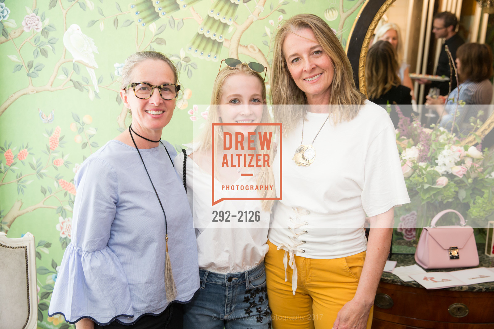 Tessa McMillan, Georgina McMillan, Tricia Sellman, MATCHESFASHION.COM celebrates Aquazzura for De Gournay exclusive collection launch, De Gournay Showroom. 3681A Sacramento street, May 1st, 2017, Photo #292-2126 Tessa McMillan, Georgina McMillan, Tricia Sellman, Photo #292-2126