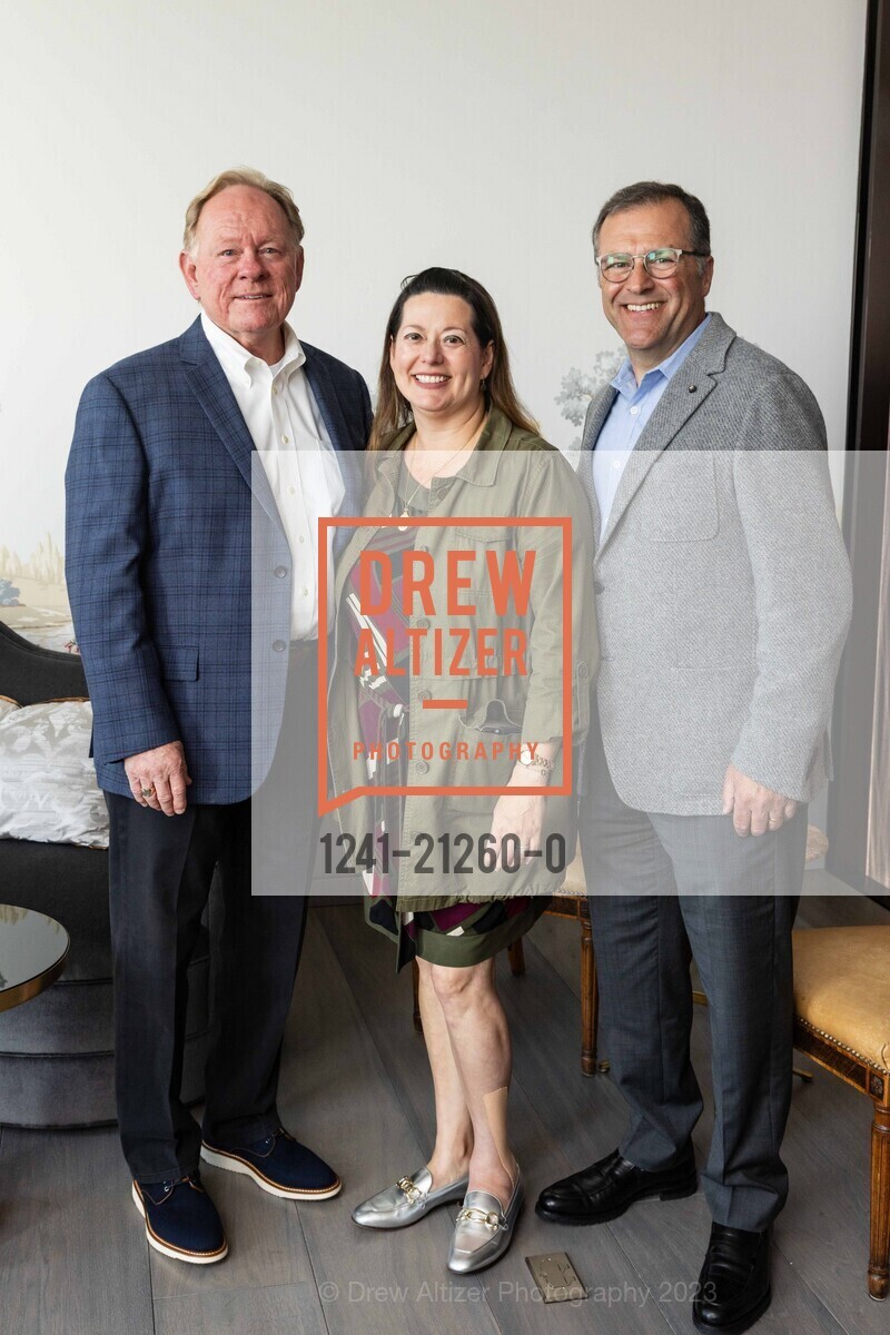 Ken Olsen, Gabriela Cirelli, Franco Cirelli, Photo #1241-21260-0