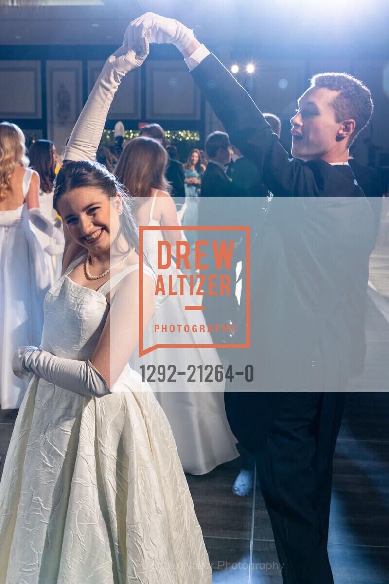 Cassidy Alexandra Hurabiell Trader, Ian Alexander Novosel, California Pacific Medical Center's 2023 Debutante Ball, The Westin St. Francis San Francisco on Union Square, 335 Powell St, SF. The Westin St. Francis San Francisco on Union Square, 335 Powell St, SF, Photo #1292-21264-0 Cassidy Alexandra Hurabiell Trader, Ian Alexander Novosel, Photo #1292-21264-0