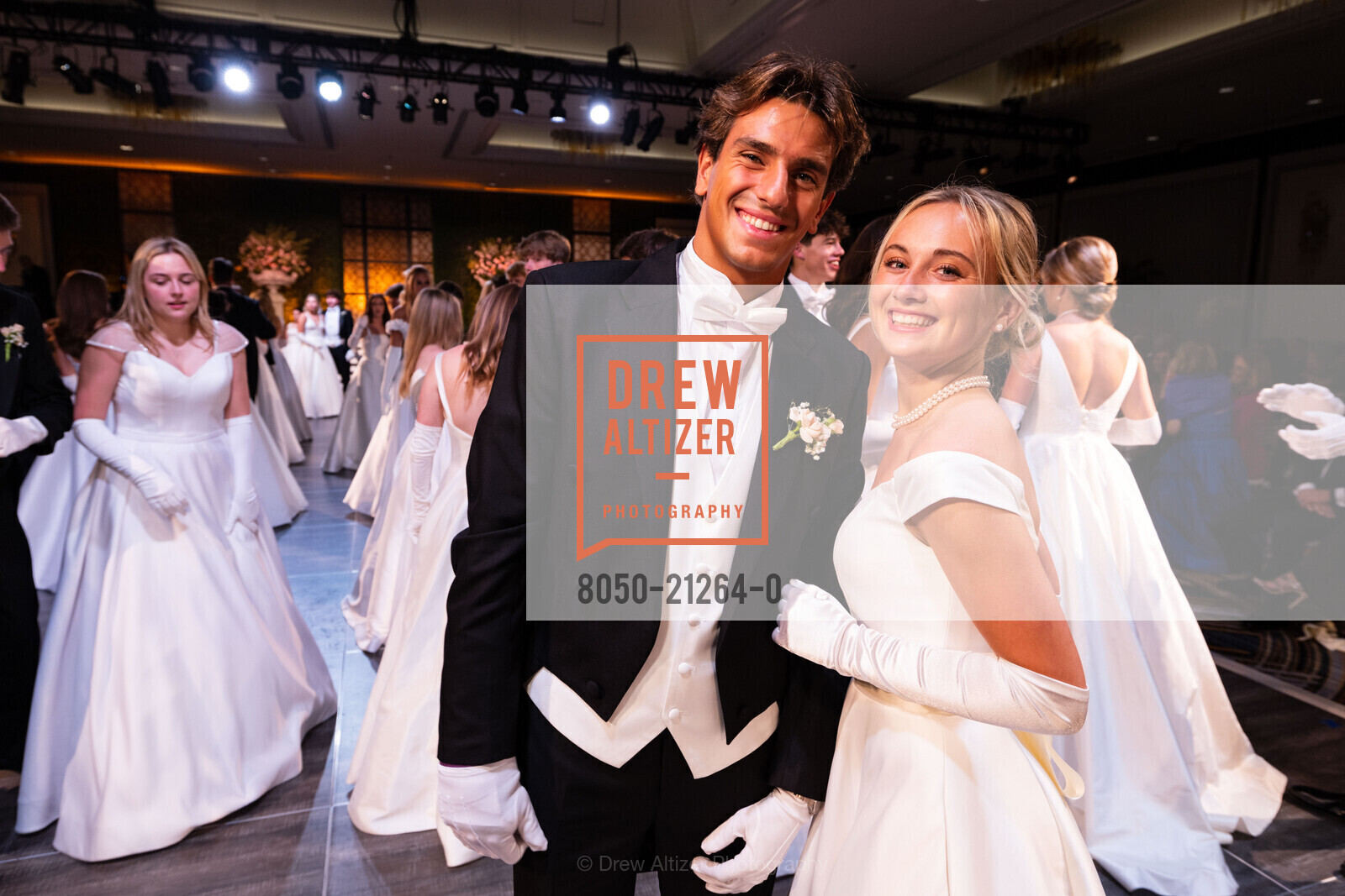 Guido Leonardi Dall’Occa Dell’Orso, Michaela Nicoletta Bini, Photo #8050-21264-0