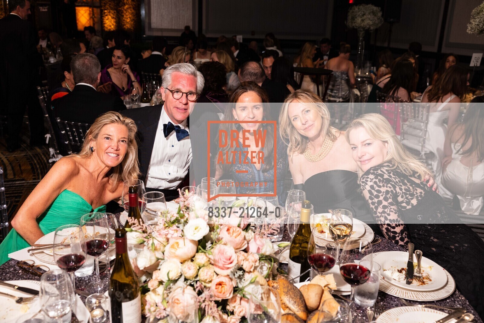Kathryn Lasater, John Lowenberg, Stephanie Plexico, Kate Chung, Victoria Raiser, California Pacific Medical Center's 2023 Debutante Ball, The Westin St. Francis San Francisco on Union Square, 335 Powell St, SF. The Westin St. Francis San Francisco on Union Square, 335 Powell St, SF, Photo #8337-21264-0 Kathryn Lasater, John Lowenberg, Stephanie Plexico, Kate Chung, Victoria Raiser, Photo #8337-21264-0