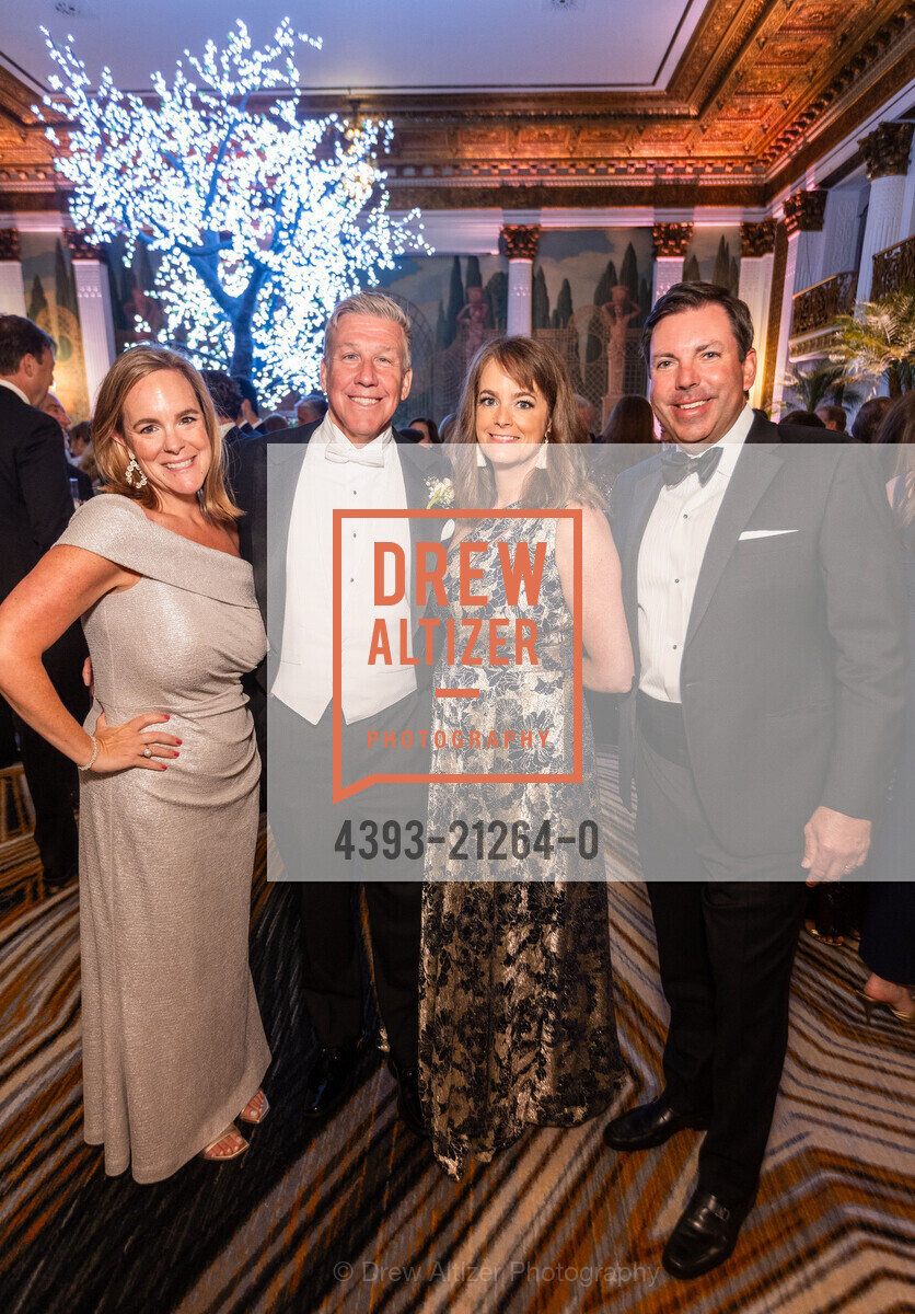 Tricia McGee, Christopher Bauer, Joan Bauer, Patrick McGee, California Pacific Medical Center's 2023 Debutante Ball, The Westin St. Francis San Francisco on Union Square, 335 Powell St, SF. The Westin St. Francis San Francisco on Union Square, 335 Powell St, SF, Photo #4393-21264-0 Tricia McGee, Christopher Bauer, Joan Bauer, Patrick McGee, Photo #4393-21264-0