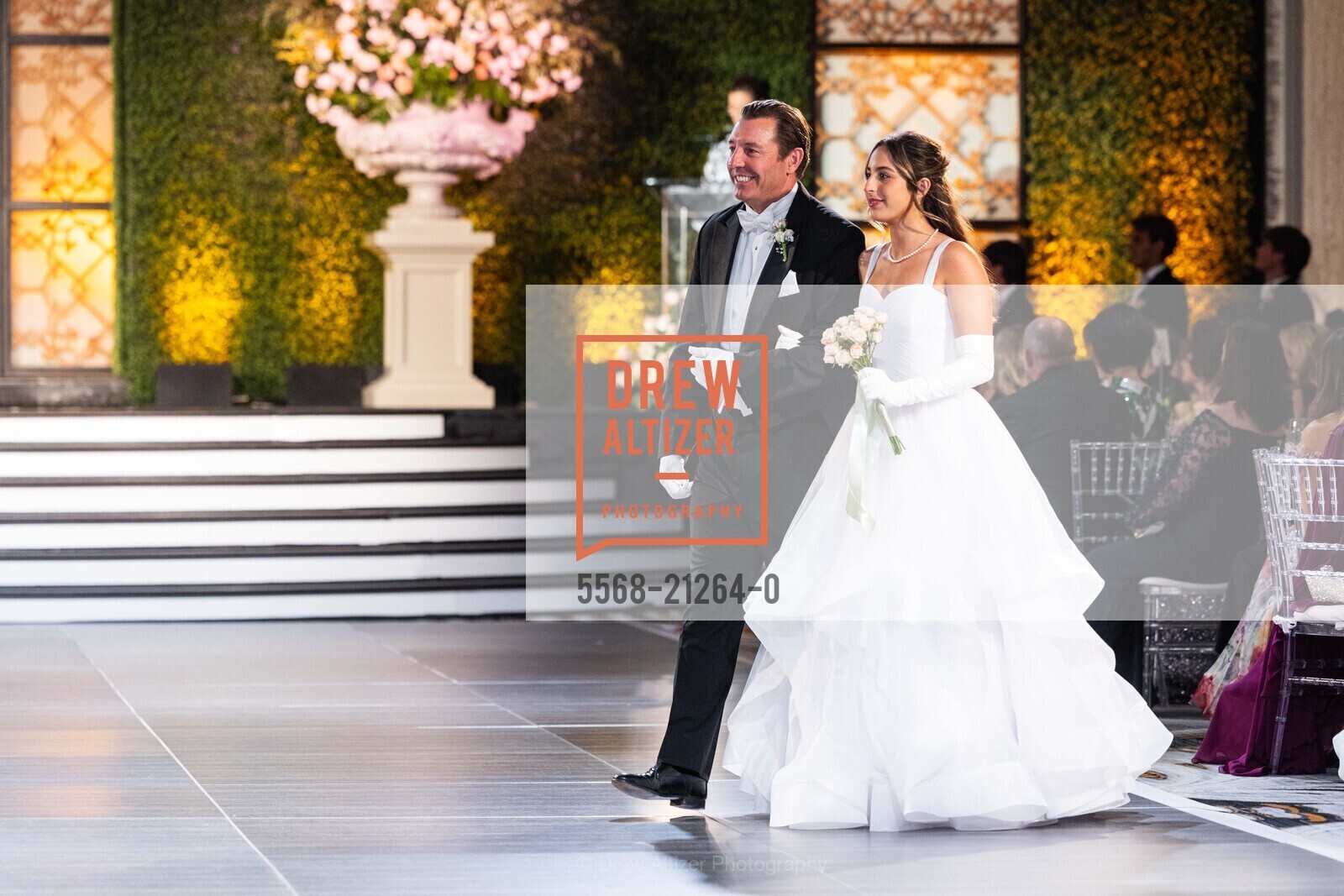 Ted Bartlett, Jasmine Christine Bartlett, California Pacific Medical Center's 2023 Debutante Ball, The Westin St. Francis San Francisco on Union Square, 335 Powell St, SF. The Westin St. Francis San Francisco on Union Square, 335 Powell St, SF, Photo #5568-21264-0 Ted Bartlett, Jasmine Christine Bartlett, Photo #5568-21264-0