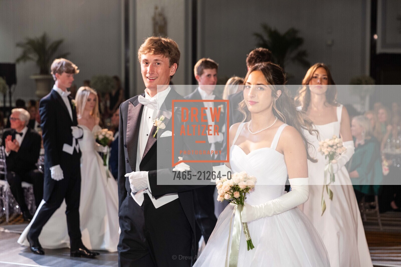 Jack Brodie Bijur, Jasmine Christine Bartlett, California Pacific Medical Center's 2023 Debutante Ball, The Westin St. Francis San Francisco on Union Square, 335 Powell St, SF. The Westin St. Francis San Francisco on Union Square, 335 Powell St, SF, Photo #7465-21264-0 Jack Brodie Bijur, Jasmine Christine Bartlett, Photo #7465-21264-0