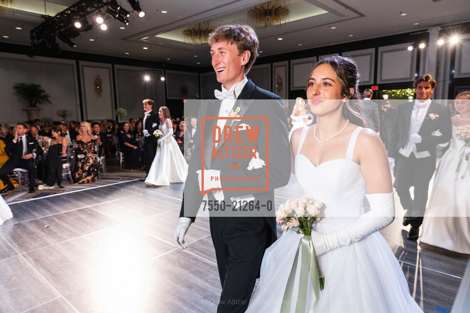 Jack Brodie Bijur, Jasmine Christine Bartlett, California Pacific Medical Center's 2023 Debutante Ball, The Westin St. Francis San Francisco on Union Square, 335 Powell St, SF. The Westin St. Francis San Francisco on Union Square, 335 Powell St, SF, Photo #7550-21264-0 Jack Brodie Bijur, Jasmine Christine Bartlett, Photo #7550-21264-0