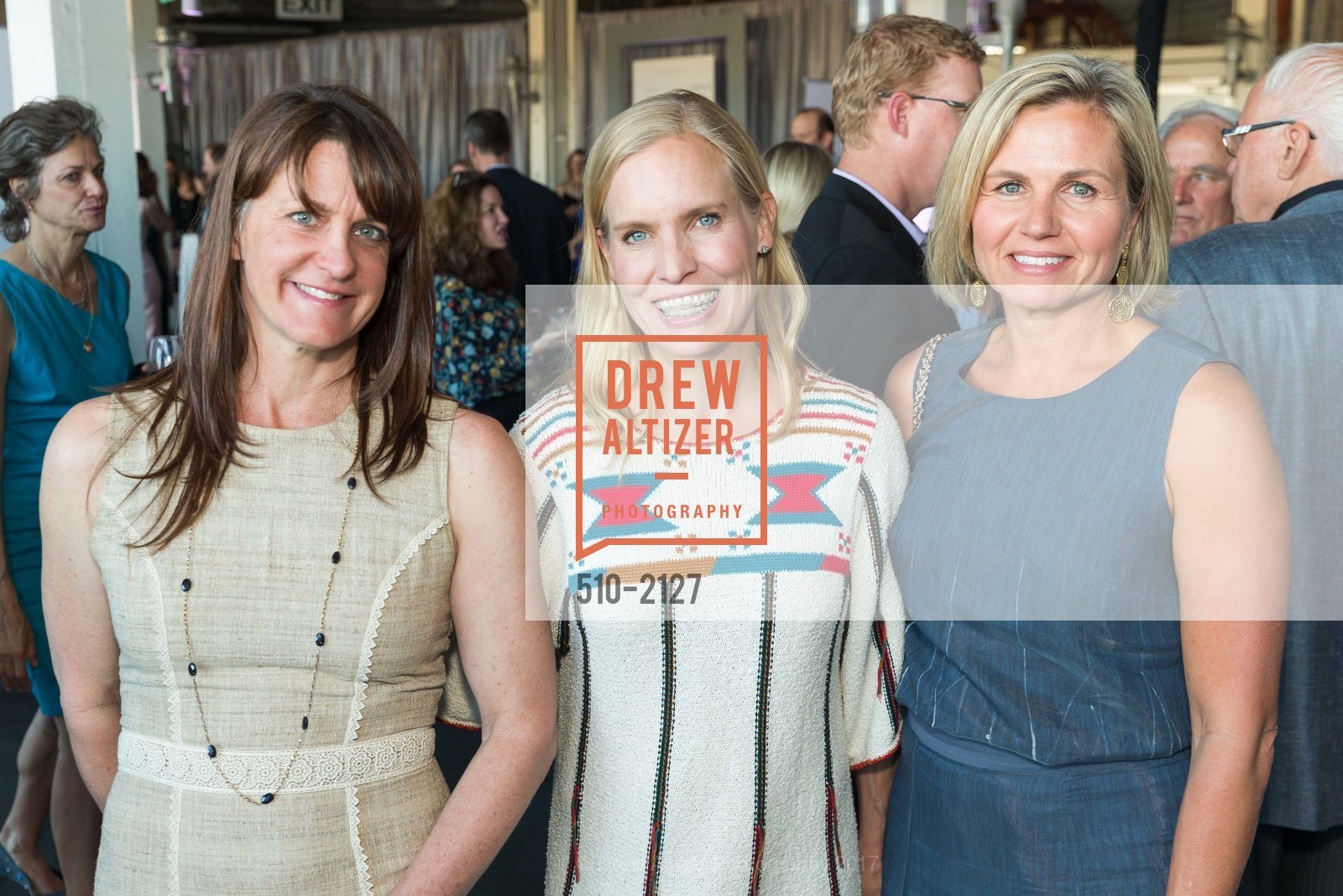 Jamie Simon, Kelly McMaster, Christine Chessen, EWG's 8th Annual Earth Dinner, Pier 35. 1454 The Embarcadero, May 2nd, 2017, Photo #510-2127 Jamie Simon, Kelly McMaster, Christine Chessen, Photo #510-2127