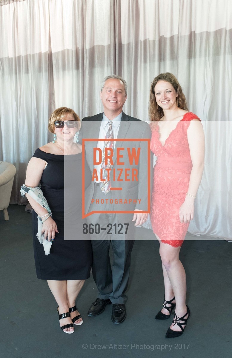 Julie Gott, Ken Gott, Adrienne Spohr, EWG's 8th Annual Earth Dinner, Pier 35. 1454 The Embarcadero, May 2nd, 2017, Photo #860-2127 Julie Gott, Ken Gott, Adrienne Spohr, Photo #860-2127