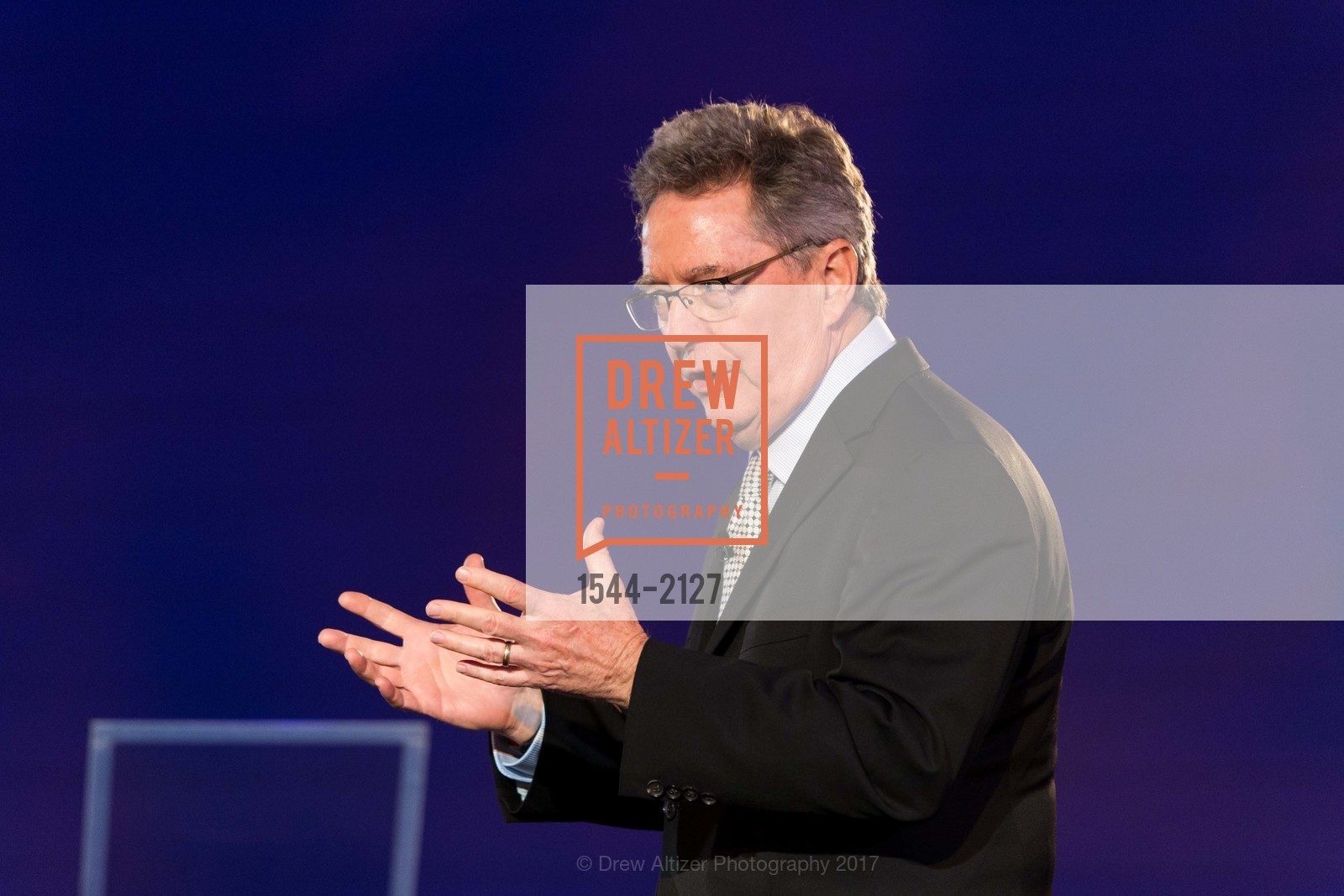 Ken Cook, EWG's 8th Annual Earth Dinner, Pier 35. 1454 The Embarcadero, May 2nd, 2017, Photo #1544-2127 Ken Cook, Photo #1544-2127