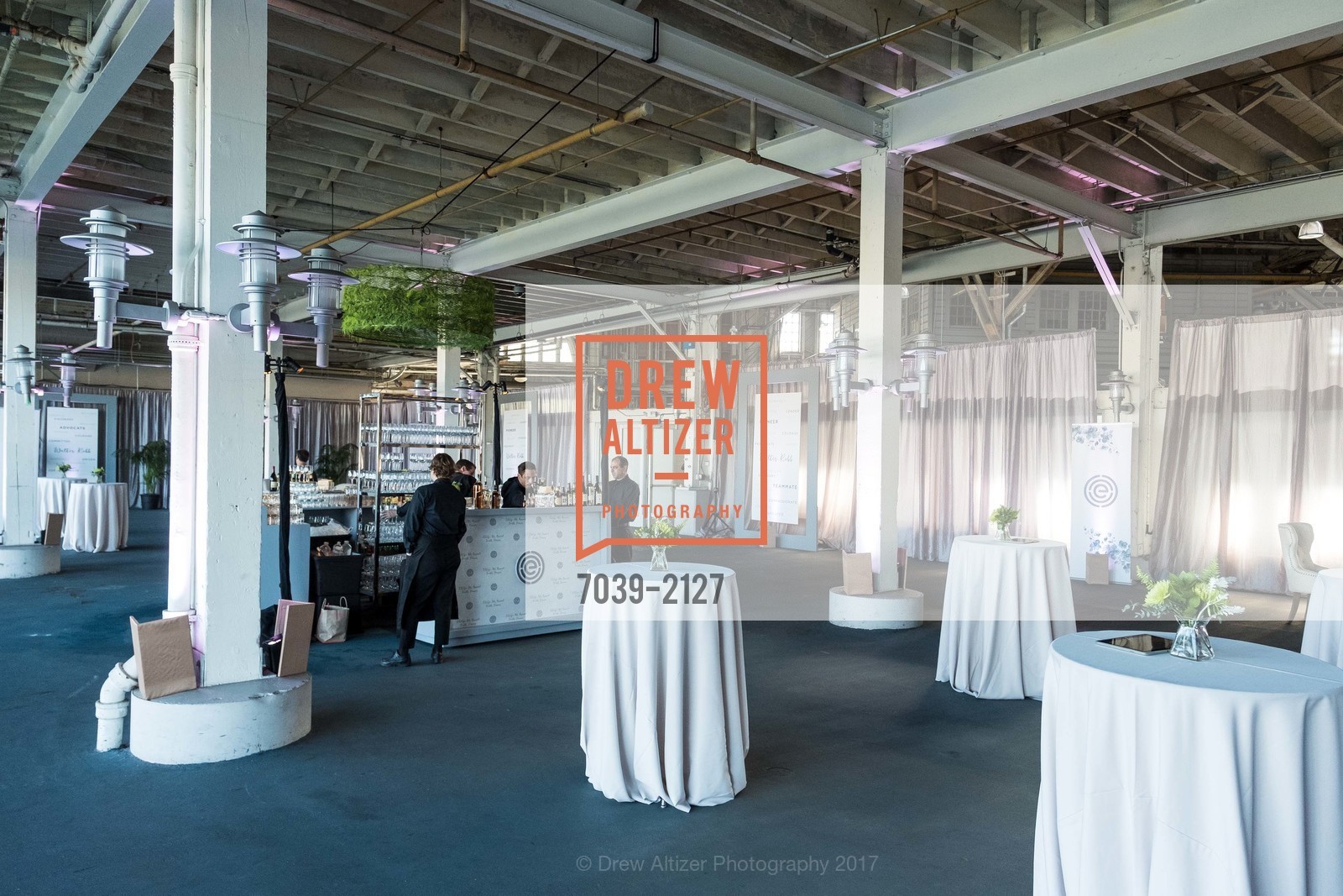 Atmosphere, EWG's 8th Annual Earth Dinner, Pier 35. 1454 The Embarcadero, May 2nd, 2017, Photo #7039-2127 Atmosphere, Photo #7039-2127