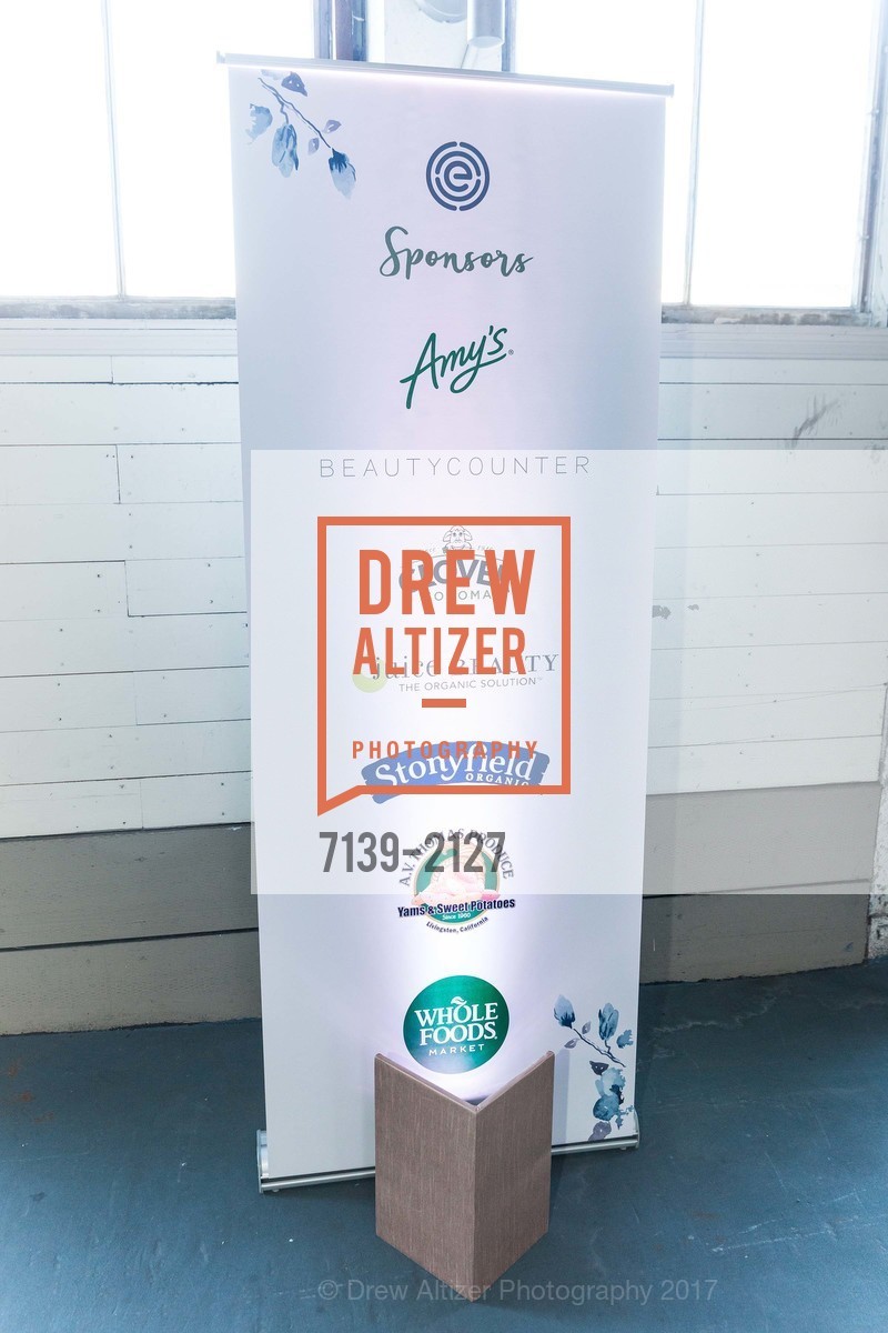 Atmosphere, EWG's 8th Annual Earth Dinner, Pier 35. 1454 The Embarcadero, May 2nd, 2017, Photo #7139-2127 Atmosphere, Photo #7139-2127