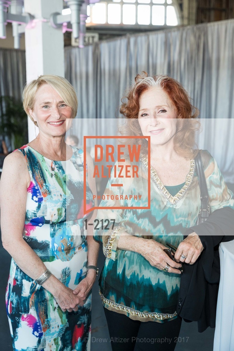 Deb Callahan, Bonnie Raitt, EWG's 8th Annual Earth Dinner, Pier 35. 1454 The Embarcadero, May 2nd, 2017, Photo #1-2127 Deb Callahan, Bonnie Raitt, Photo #1-2127