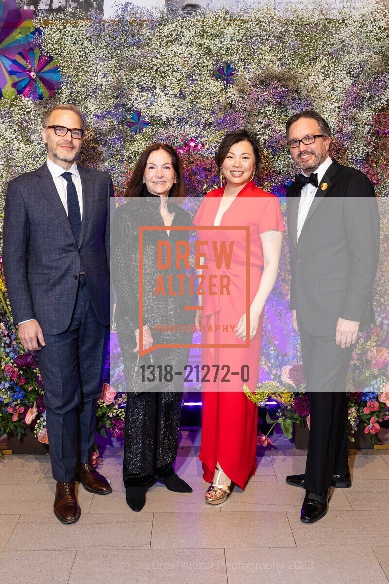 Jason Phillips, Sue Marineau, Anna Fieler, Matthew Shilvock, San Francisco Opera's Centennial Anniversary Concert and Dinner with the Artists, War Memorial Opera House @ 301 Van Ness Ave, SF, CA 94102 US. War Memorial Opera House @ 301 Van Ness Ave, SF, CA 94102 US, June 16th, 2023, Photo #1318-21272-0 Jason Phillips, Sue Marineau, Anna Fieler, Matthew Shilvock, Photo #1318-21272-0