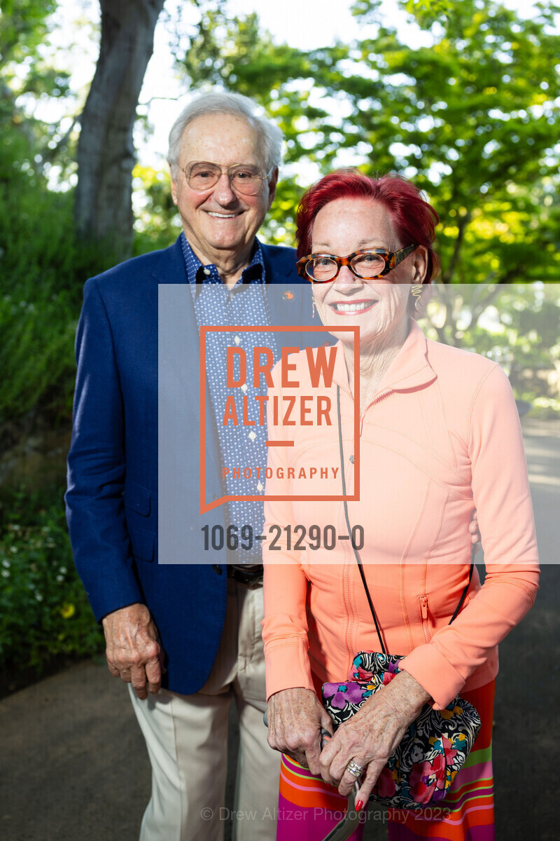 Roger Walther, Anne Walther, Founder's Dinner for Festival Napa Valley 2023, Private Residence. Private Residence, July 13th, 2023, Photo #1069-21290-0 Roger Walther, Anne Walther, Photo #1069-21290-0
