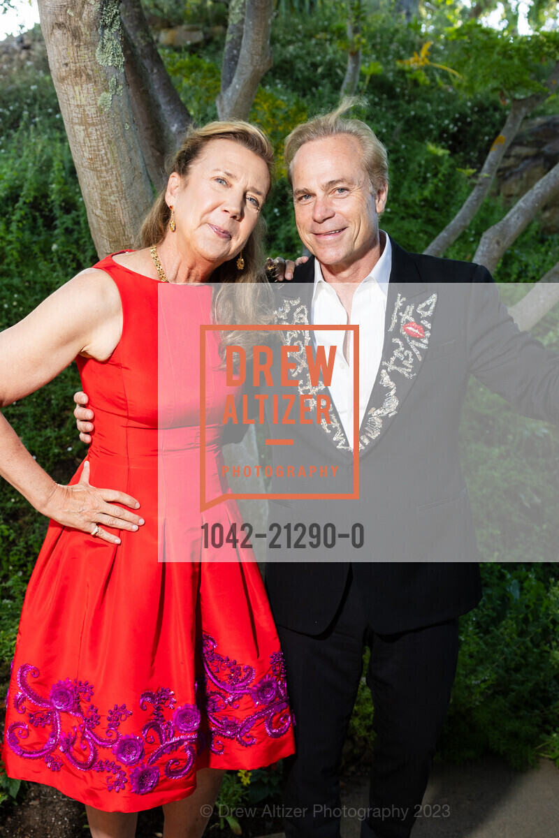 Gina Gallo, Jean-Charles Boisset, Founder's Dinner for Festival Napa Valley 2023, Private Residence. Private Residence, July 13th, 2023, Photo #1042-21290-0 Gina Gallo, Jean-Charles Boisset, Photo #1042-21290-0