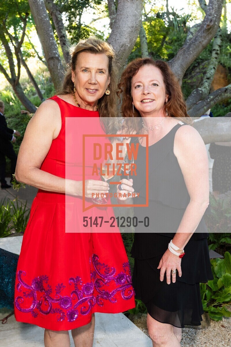 Gina Gallo, Clare Tooley, Founder's Dinner for Festival Napa Valley 2023, Private Residence. Private Residence, July 13th, 2023, Photo #5147-21290-0 Gina Gallo, Clare Tooley, Photo #5147-21290-0