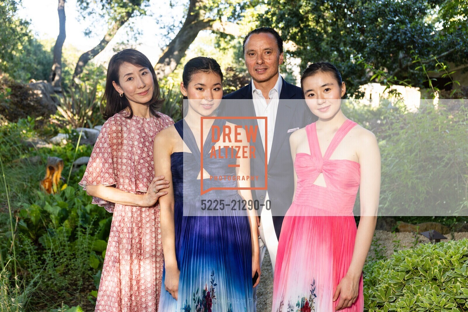 Takako Khuong-Huu, Hina Khuong-Huu, Philippe Khuong-Huu, Fiona Khuong-Huu, Founder's Dinner for Festival Napa Valley 2023, Private Residence. Private Residence, July 13th, 2023, Photo #5225-21290-0 Takako Khuong-Huu, Hina Khuong-Huu, Philippe Khuong-Huu, Fiona Khuong-Huu, Photo #5225-21290-0
