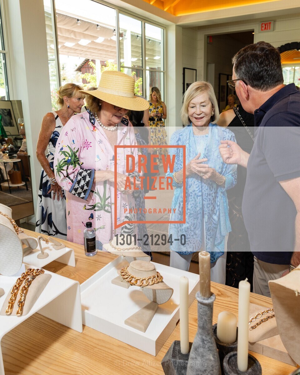 Andrea Phelps, Pepper Jackson, Ken Moore, Vintner's Luncheon and Fashion Show with Neiman Marcus for Festival Napa Valley 2023, Frank Family Vineyards @ 1091 Larkmead Ln, Calistoga, CA 94515 US. Frank Family Vineyards @ 1091 Larkmead Ln, Calistoga, CA 94515 US, Photo #1301-21294-0 Andrea Phelps, Pepper Jackson, Ken Moore, Photo #1301-21294-0