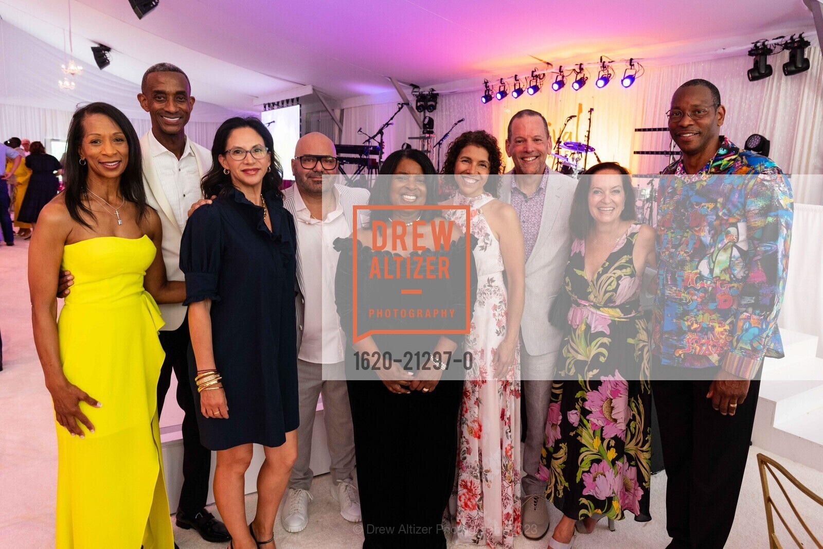 Tracy Curry, Darryl Curry, Elsa Flores, Nor Jemjemian, Yvette Radford, Clara Ardron, Marty Ardron, Hilary Vartanian, David Tucker, Arts for All Gala featuring Carrie Underwood for Festival Napa Valley 2023, Nickel & Nickel @ 8164 St Helena Hwy, Oakville, CA 94562 US. Nickel & Nickel @ 8164 St Helena Hwy, Oakville, CA 94562 US, July 16th, 2023, Photo #1620-21297-0 Tracy Curry, Darryl Curry, Elsa Flores, Nor Jemjemian, Yvette Radford, Clara Ardron, Marty Ardron, Hilary Vartanian, David Tucker, Photo #1620-21297-0