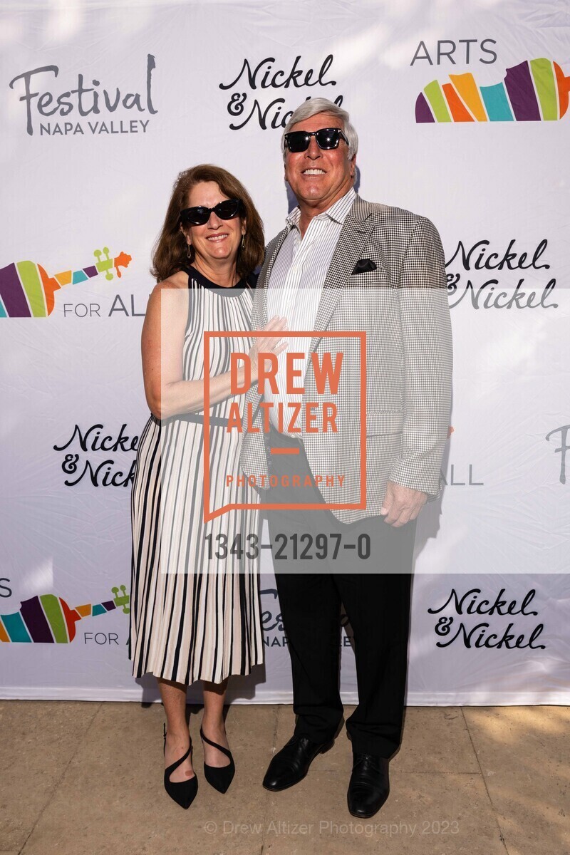 Elizabeth Duplisea, Douglas Duplisea, Arts for All Gala featuring Carrie Underwood for Festival Napa Valley 2023, Nickel & Nickel @ 8164 St Helena Hwy, Oakville, CA 94562 US. Nickel & Nickel @ 8164 St Helena Hwy, Oakville, CA 94562 US, July 16th, 2023, Photo #1343-21297-0 Elizabeth Duplisea, Douglas Duplisea, Photo #1343-21297-0