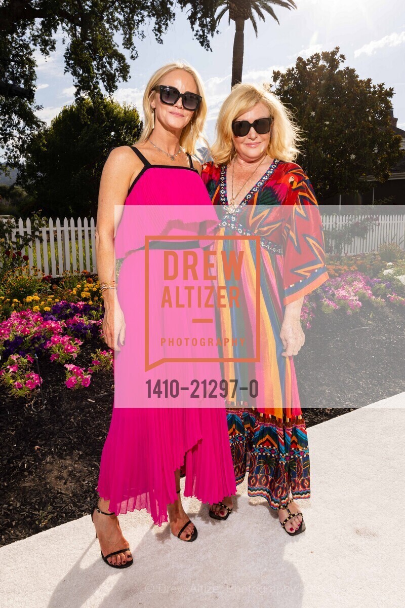 Elizabeth Naughton Moore, Lauren Ackerman, Photo #1410-21297-0