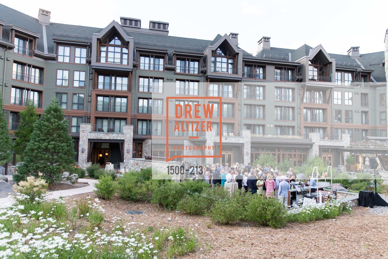 Atmosphere, League to Save Lake Tahoe Sponsor Cocktail Party, Ritz-Carlton, Lake Tahoe, July 31st, 2015,Drew Altizer, Drew Altizer Photography, full-service agency, private events, San Francisco photographer, photographer california