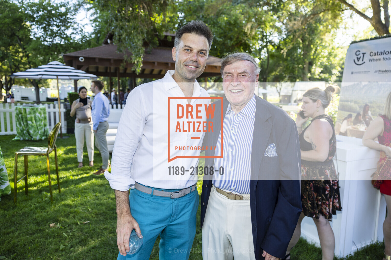 Timothy Persson, Dick Kramlich, Photo #1189-21308-0