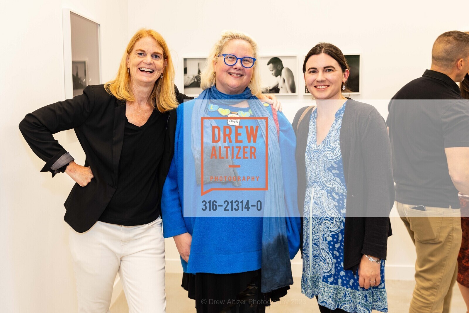 Cissie Bonini, Lydia Bransten, Beth Griffiths, Photo #316-21314-0