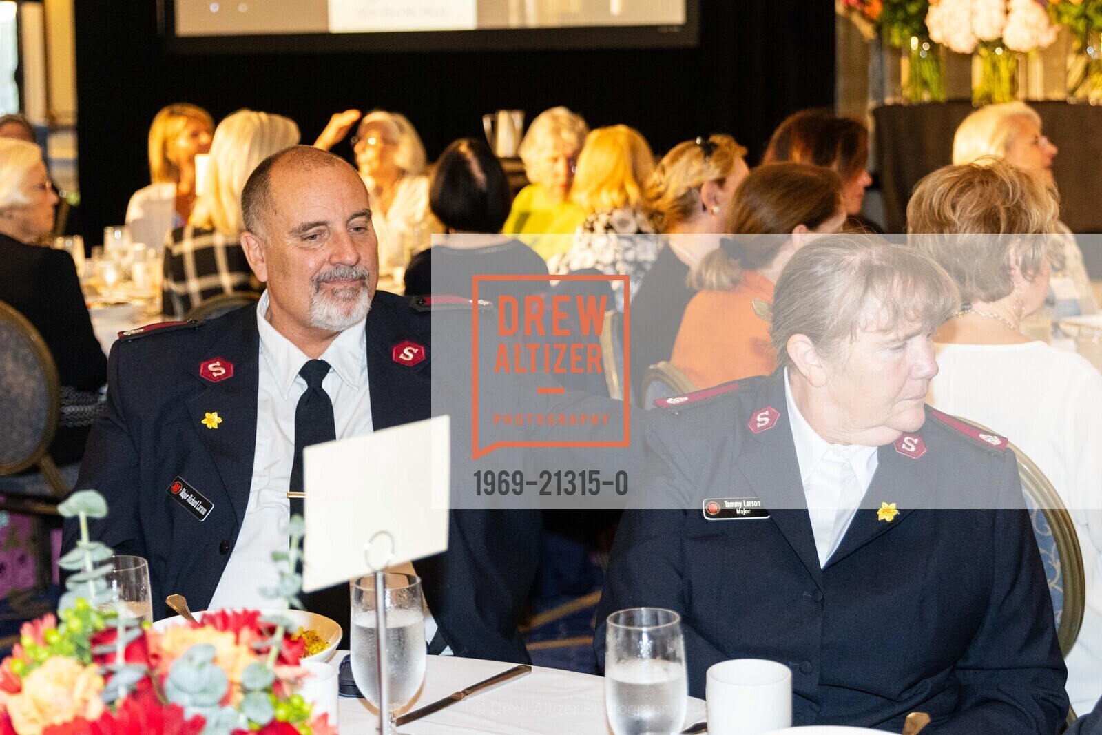 Richard Larson, Tammy Larson, Salvation Army Flower Power Luncheon, Fairmont San Francisco @ 950 Mason St, SF, CA 94108 US. Fairmont San Francisco @ 950 Mason St, SF, CA 94108 US, August 4th, 2023, Photo #1969-21315-0 Richard Larson, Tammy Larson, Photo #1969-21315-0
