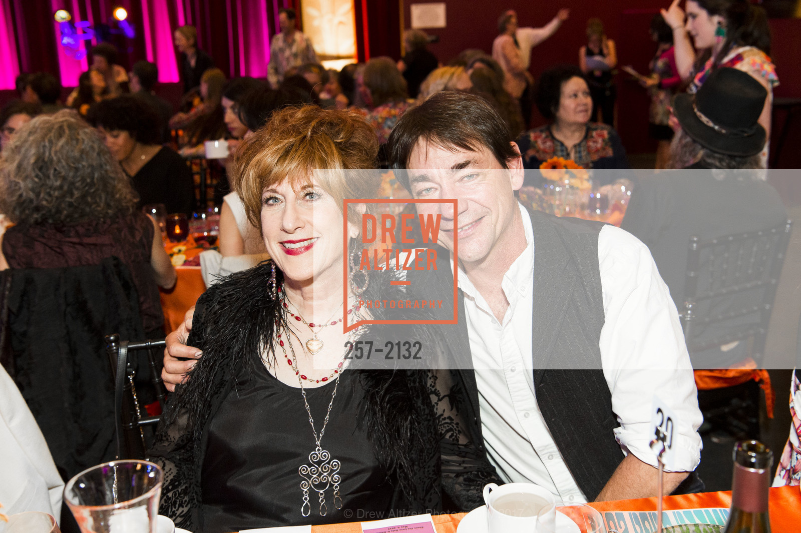 Kitty Margolis, Paul Wattis, BAMPFA Share the Love Gala 2017, BAMPFA. 2155 Center St, May 2nd, 2017, Photo #257-2132 Kitty Margolis, Paul Wattis, Photo #257-2132