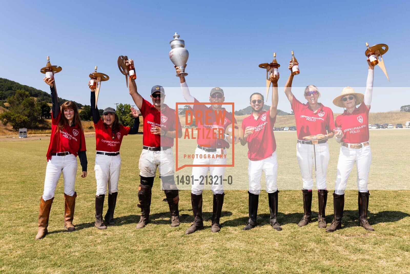 Erik Wright, Warren Chan, Tracy Dawson, Oyster Cup Polo Tournament 2023, Cerro Pampa Polo Club @ 1295 San Antonio Rd, Petaluma, CA 94952 US. Cerro Pampa Polo Club @ 1295 San Antonio Rd, Petaluma, CA 94952 US, August 5th, 2023, Photo #1491-21321-0 Erik Wright, Warren Chan, Tracy Dawson, Photo #1491-21321-0