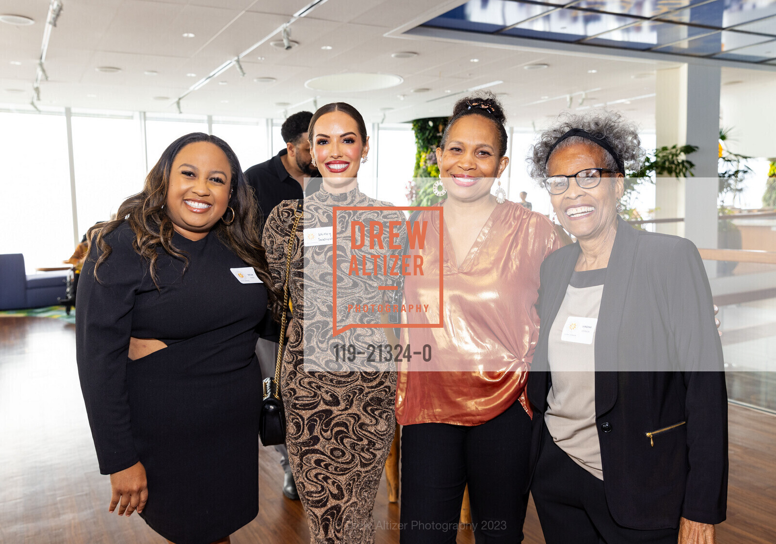 Taylor Kimber, Whitley Sandretto, Carla Nelson, Virgina Johnson, Education Trailblazers 2023 with the W. Ray Johnson Foundation, Salesforce Tower @ 415 Mission St, SF, CA 94105 US. Salesforce Tower @ 415 Mission St, SF, CA 94105 US, August 11th, 2023, Photo #119-21324-0 Taylor Kimber, Whitley Sandretto, Carla Nelson, Virgina Johnson, Photo #119-21324-0