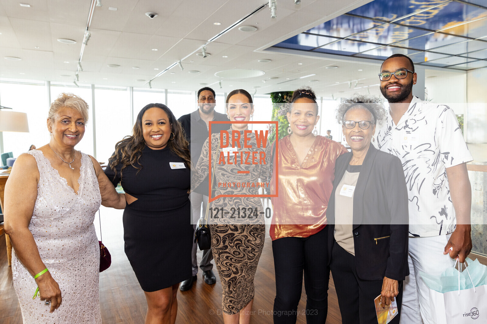 Erma Johnson, Taylor Kimber, Whitley Sandretto, Carla Nelson, Virgina Johnson, Miles Lawrence, Education Trailblazers 2023 with the W. Ray Johnson Foundation, Salesforce Tower @ 415 Mission St, SF, CA 94105 US. Salesforce Tower @ 415 Mission St, SF, CA 94105 US, August 11th, 2023, Photo #121-21324-0 Erma Johnson, Taylor Kimber, Whitley Sandretto, Carla Nelson, Virgina Johnson, Miles Lawrence, Photo #121-21324-0