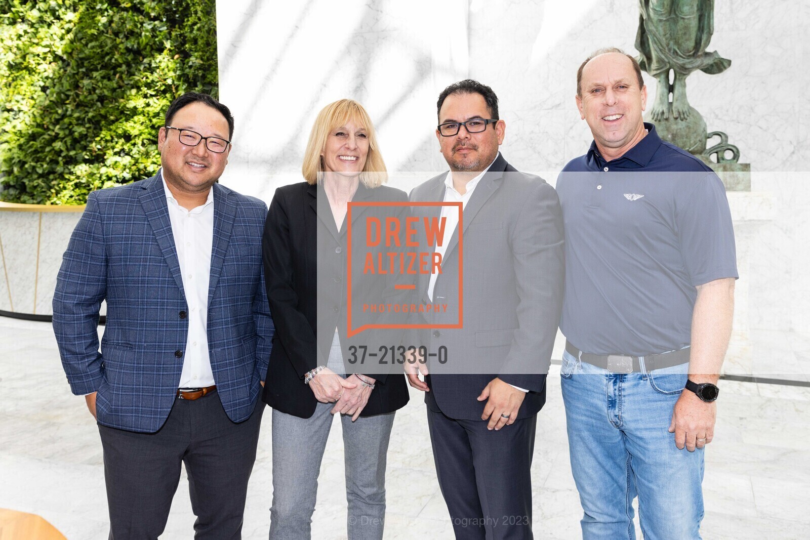 Chris Korematsu, Kelly Lentz, Christian Perez, Kevin Albrecht, Photo #37-21339-0