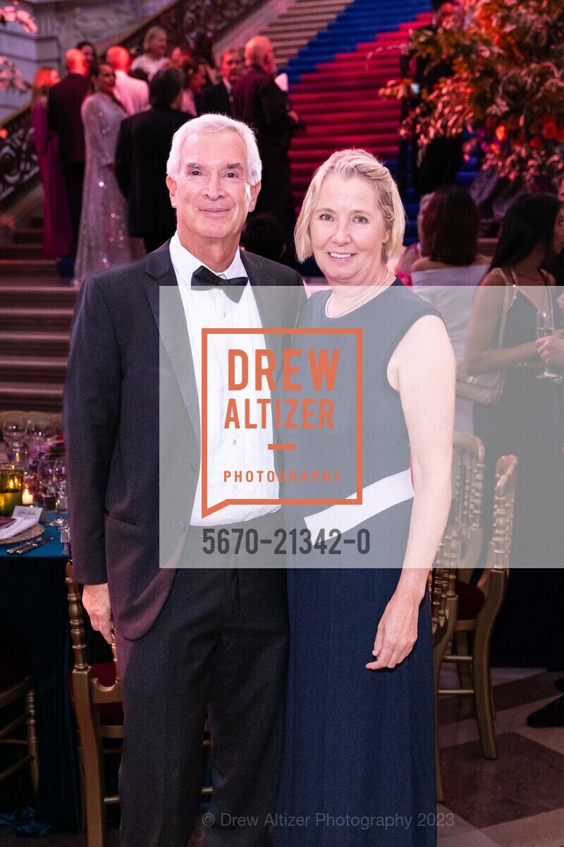 Jeff Rothschild, Marika Rothschild, San Francisco Opera Ball 2023, San Francisco War Memorial & Performing Arts Center @ 401 Van Ness Ave, SF, CA 94102 US. San Francisco War Memorial & Performing Arts Center @ 401 Van Ness Ave, SF, CA 94102 US, September 8th, 2023, Photo #5670-21342-0 Jeff Rothschild, Marika Rothschild, Photo #5670-21342-0