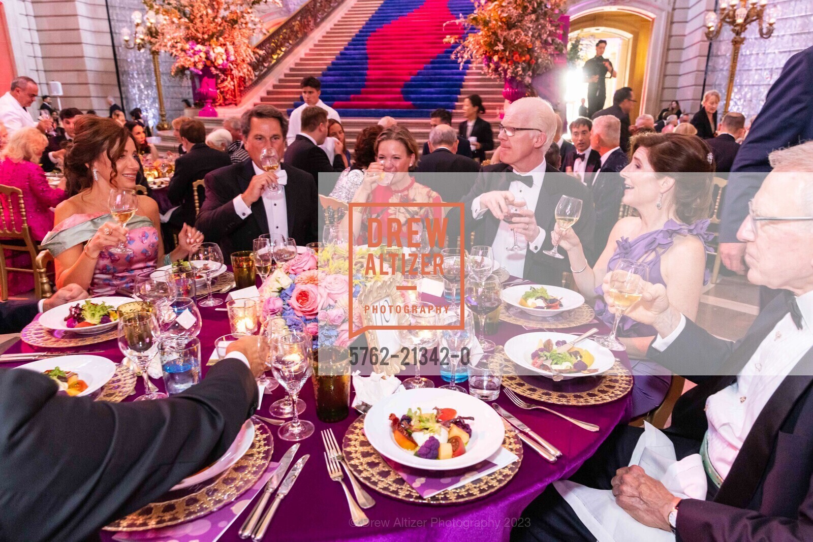Elena Zorn, Gregory Malin, Peter Crawford, Francesca Amann, San Francisco Opera Ball 2023, San Francisco War Memorial & Performing Arts Center @ 401 Van Ness Ave, SF, CA 94102 US. San Francisco War Memorial & Performing Arts Center @ 401 Van Ness Ave, SF, CA 94102 US, September 8th, 2023, Photo #5762-21342-0 Elena Zorn, Gregory Malin, Peter Crawford, Francesca Amann, Photo #5762-21342-0