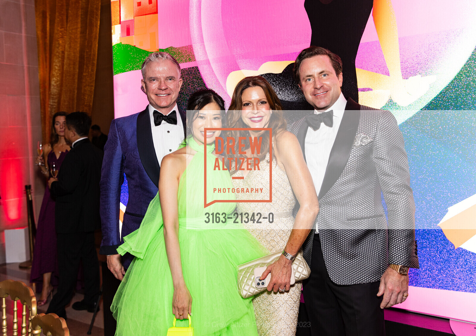 Keith Wetmore, Betty Yu, Terri O'Brien, Andrew Hinek, San Francisco Opera Ball 2023, San Francisco War Memorial & Performing Arts Center @ 401 Van Ness Ave, SF, CA 94102 US. San Francisco War Memorial & Performing Arts Center @ 401 Van Ness Ave, SF, CA 94102 US, September 8th, 2023, Photo #3163-21342-0 Keith Wetmore, Betty Yu, Terri O'Brien, Andrew Hinek, Photo #3163-21342-0
