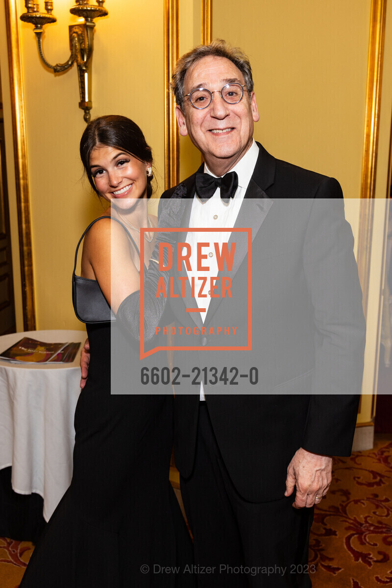 Dominique D'Angelo, Fred Levin, San Francisco Opera Ball 2023, San Francisco War Memorial & Performing Arts Center @ 401 Van Ness Ave, SF, CA 94102 US. San Francisco War Memorial & Performing Arts Center @ 401 Van Ness Ave, SF, CA 94102 US, September 8th, 2023, Photo #6602-21342-0 Dominique D'Angelo, Fred Levin, Photo #6602-21342-0