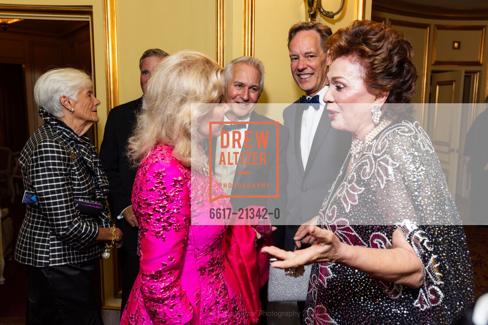 Dede Wilsey, Curt Branom, Jake Heggie, Maria Manetti Shrem, San Francisco Opera Ball 2023, San Francisco War Memorial & Performing Arts Center @ 401 Van Ness Ave, SF, CA 94102 US. San Francisco War Memorial & Performing Arts Center @ 401 Van Ness Ave, SF, CA 94102 US, September 8th, 2023, Photo #6617-21342-0 Dede Wilsey, Curt Branom, Jake Heggie, Maria Manetti Shrem, Photo #6617-21342-0