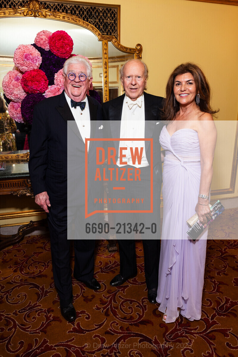 Bob Hill, Austin Hills, Farnoosh Hariri, San Francisco Opera Ball 2023, San Francisco War Memorial & Performing Arts Center @ 401 Van Ness Ave, SF, CA 94102 US. San Francisco War Memorial & Performing Arts Center @ 401 Van Ness Ave, SF, CA 94102 US, September 8th, 2023, Photo #6690-21342-0 Bob Hill, Austin Hills, Farnoosh Hariri, Photo #6690-21342-0