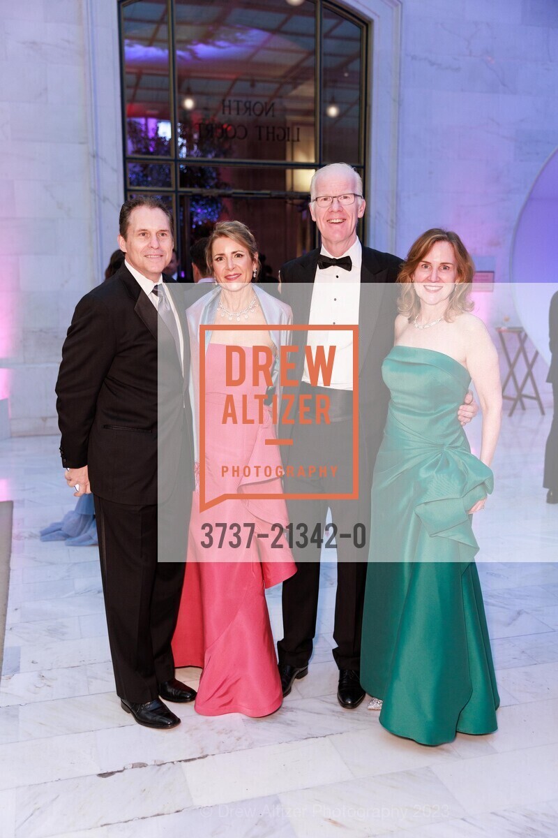 Jim Ritchie, Michelle Ritchie, Peter Crawford, Dodie Crawford, San Francisco Opera Ball 2023, San Francisco War Memorial & Performing Arts Center @ 401 Van Ness Ave, SF, CA 94102 US. San Francisco War Memorial & Performing Arts Center @ 401 Van Ness Ave, SF, CA 94102 US, September 8th, 2023, Photo #3737-21342-0 Jim Ritchie, Michelle Ritchie, Peter Crawford, Dodie Crawford, Photo #3737-21342-0