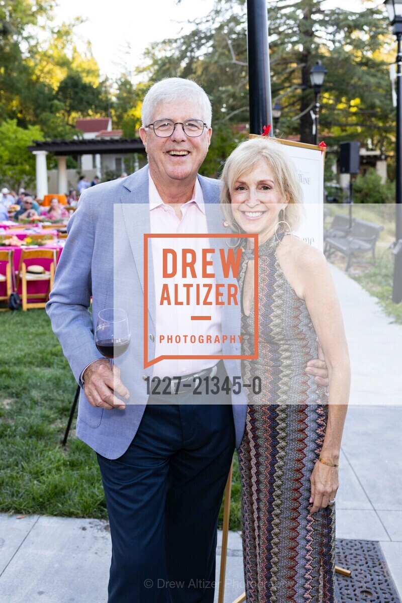 Paul Conrado, Angela McConnell, Montalvo Arts Center Food & Wine Classic 2023, Montalvo Arts Center @ 15400 Montalvo Rd, Saratoga, CA 95071 US. Montalvo Arts Center @ 15400 Montalvo Rd, Saratoga, CA 95071 US, Photo #1227-21345-0 Paul Conrado, Angela McConnell, Photo #1227-21345-0
