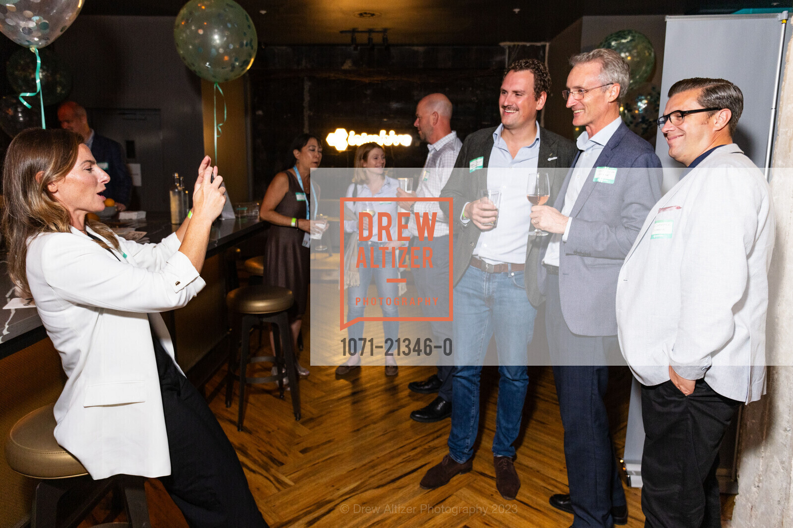 Julie Taylor, Simon Steer-Jones, Ryan O'Sullivan, Paul Catchpole, Introhive Dreamforce Launch Party 2023, Persona @ 685 Sutter St, SF, CA 94102 US. Persona @ 685 Sutter St, SF, CA 94102 US, September 11th, 2023, Photo #1071-21346-0 Julie Taylor, Simon Steer-Jones, Ryan O'Sullivan, Paul Catchpole, Photo #1071-21346-0