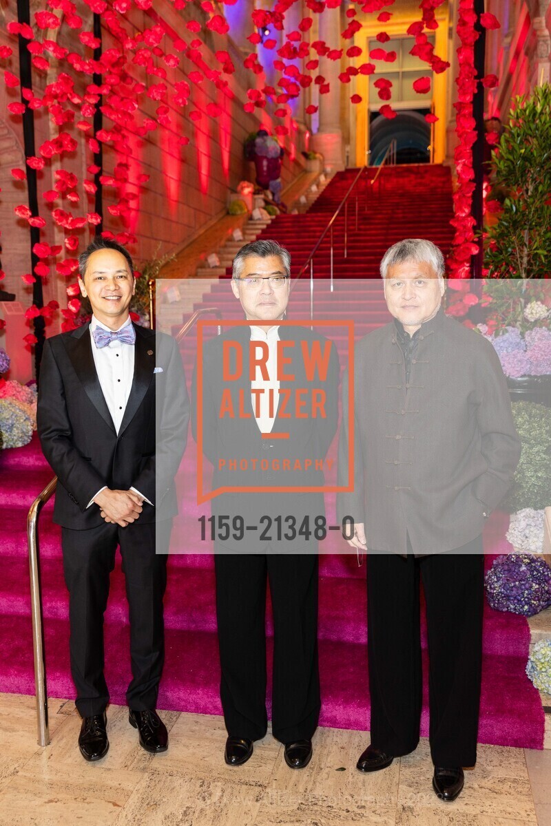 Steve Chen, Jay Xu, Tianjin Ren, Photo #1159-21348-0