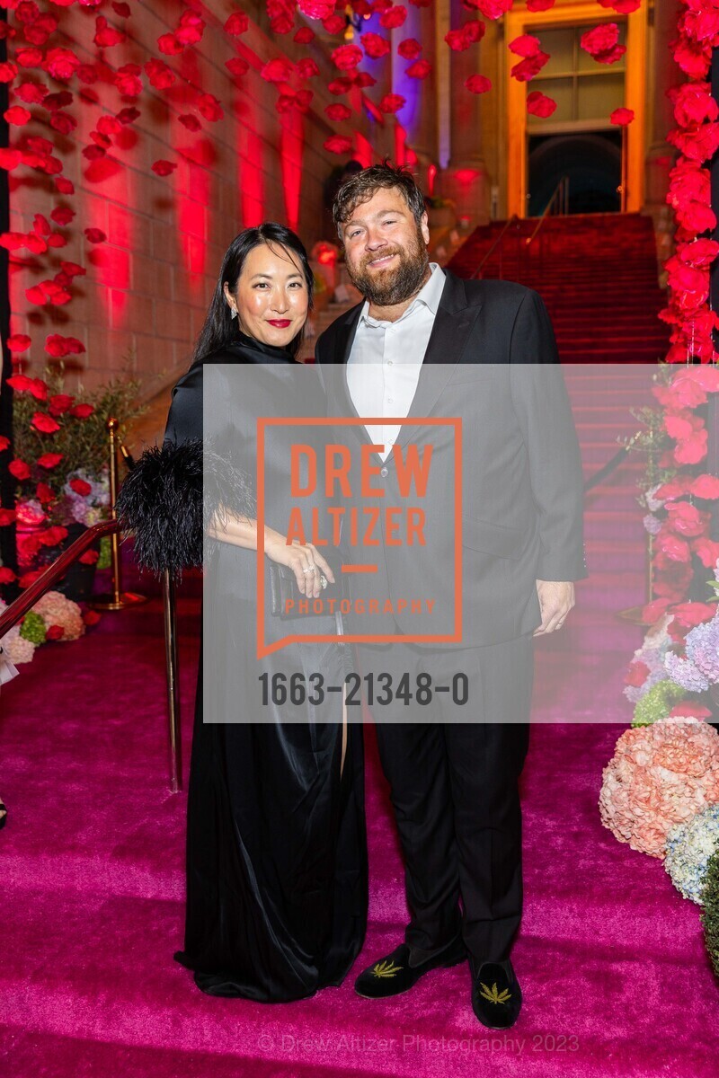 Jennifer Pritzker, Jacob Pritzker, Asian Art Museum's 2023 Gala Celebrating Takashi Murakami and "Unfamiliar People", Asian Art Museum @ 200 Larkin St, SF, CA 94102 US. Asian Art Museum @ 200 Larkin St, SF, CA 94102 US, September 13th, 2023, Photo #1663-21348-0 Jennifer Pritzker, Jacob Pritzker, Photo #1663-21348-0
