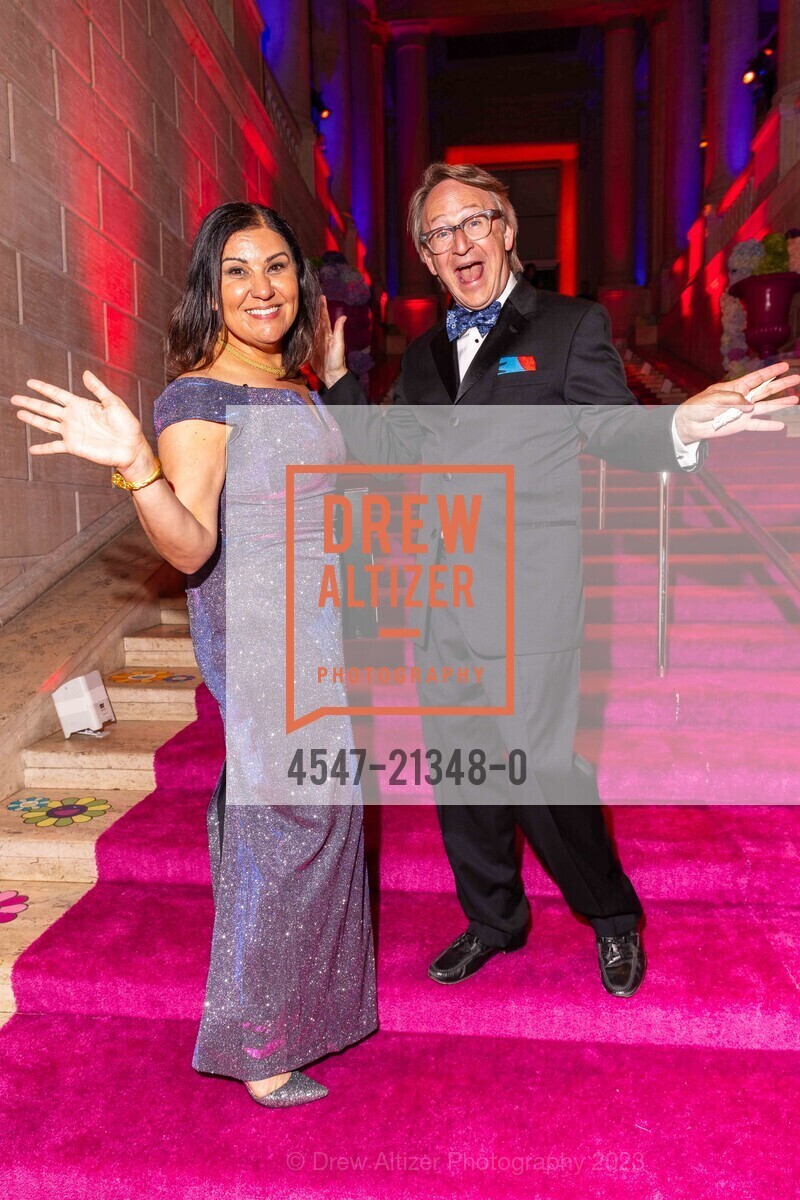 Nada Perrone, Rob Mintz, Asian Art Museum's 2023 Gala Celebrating Takashi Murakami and "Unfamiliar People", Asian Art Museum @ 200 Larkin St, SF, CA 94102 US. Asian Art Museum @ 200 Larkin St, SF, CA 94102 US, September 13th, 2023, Photo #4547-21348-0 Nada Perrone, Rob Mintz, Photo #4547-21348-0